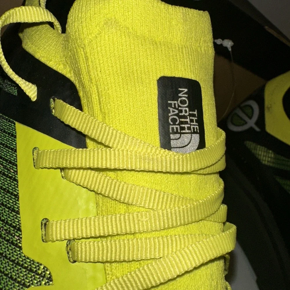 The North Face Men Size 11.5 Flight Vectiv Trail Running Shoes Bright Sulphur